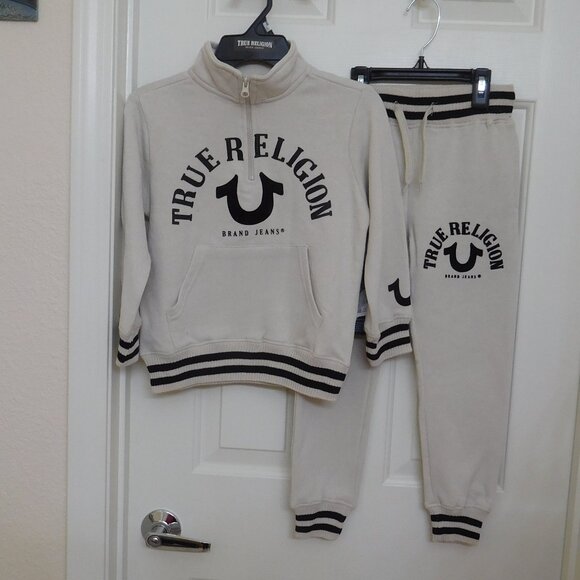 NWT 2pc True Religion Beige Black Logo Sweatshirt & Joggers sz 5/6 - Picture 1 of 1